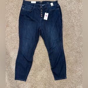 NWT Judy Blue jeans 18W